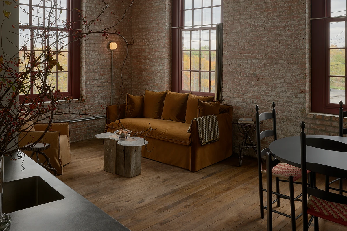 Corner Suite